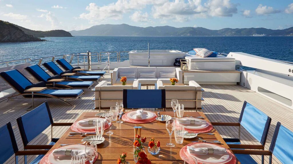 Bonville Associates Victoria Del Mar 164' Delta Exterior